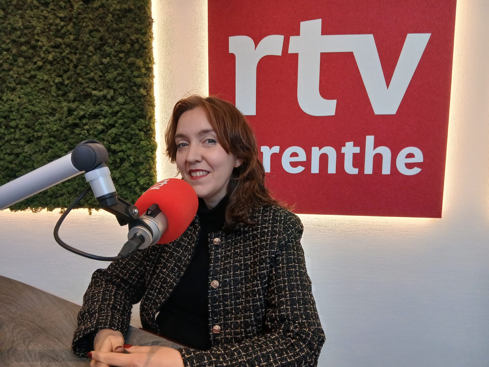 Praot Drents met mij Lara Boode